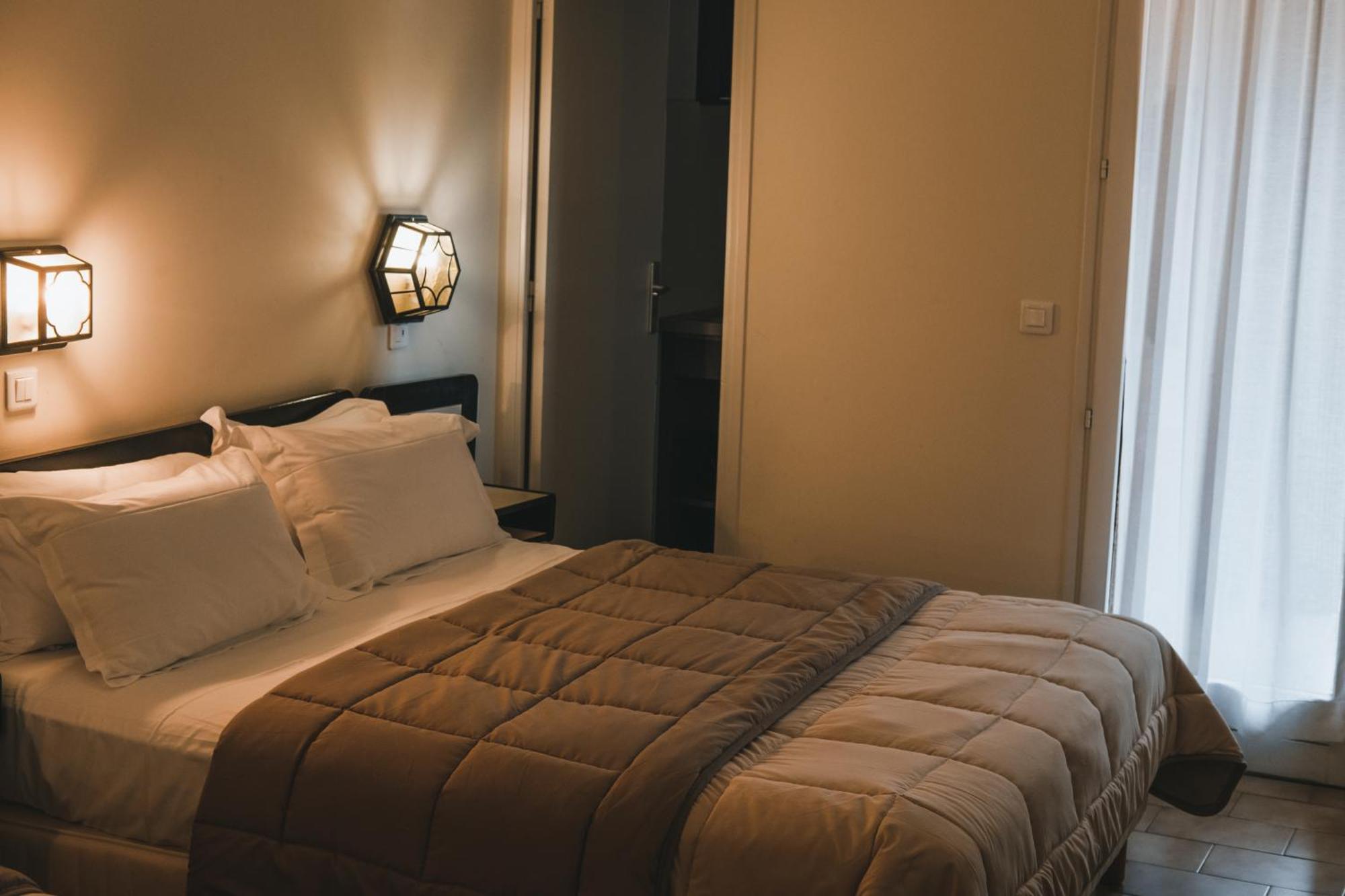 Hôtel le Subrini Porto  Extérieur photo