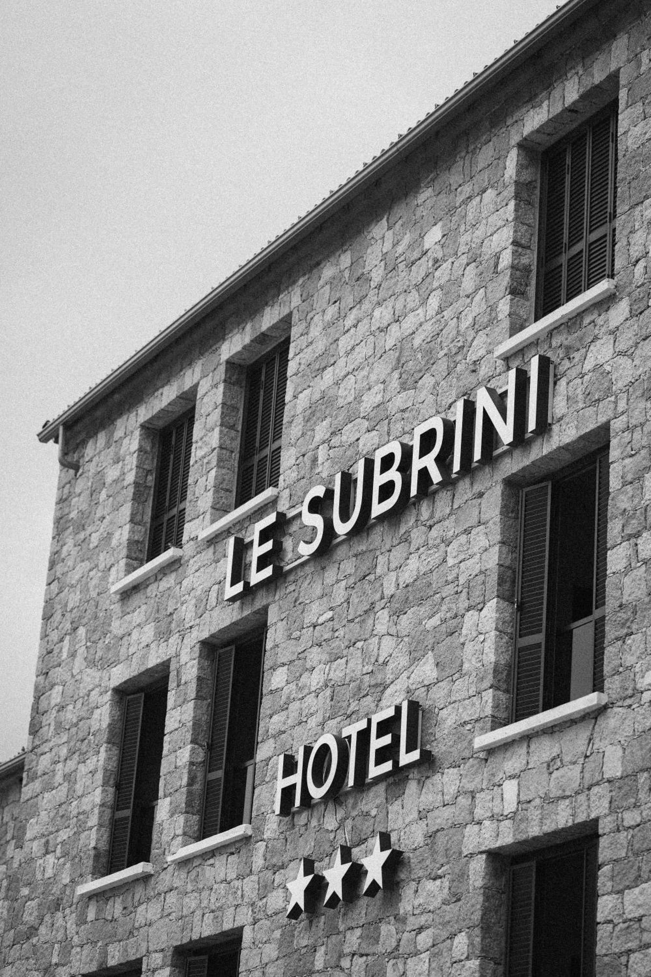 Hôtel le Subrini Porto  Extérieur photo